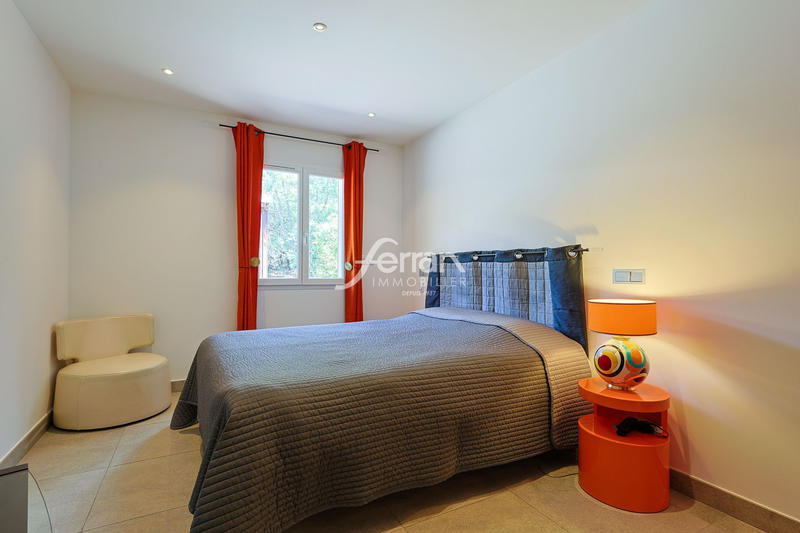 Maison - 179 m² - 6 pièces