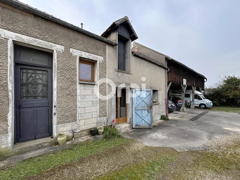 Maison - 243 m² - 6 pièces