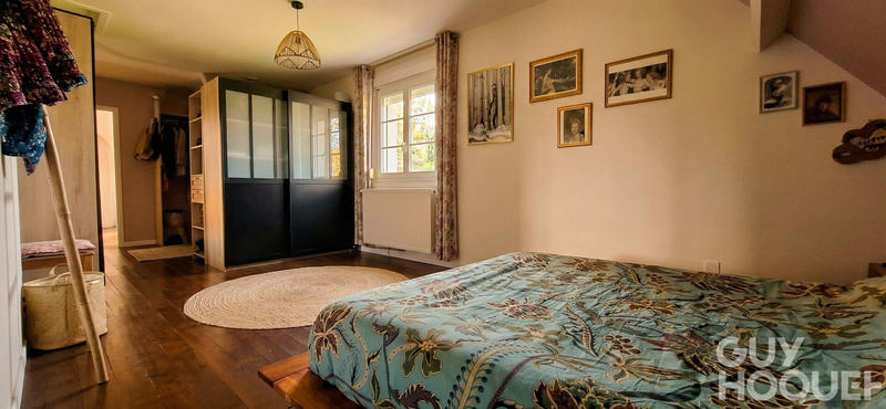 Maison - 144 m² - 9 pièces