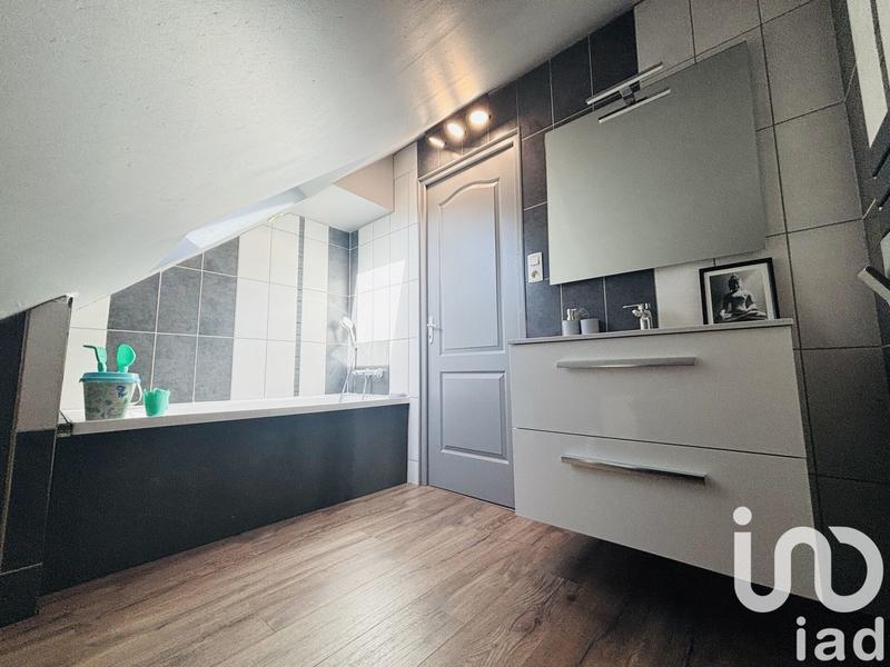 Maison - 93 m² - 3 pièces