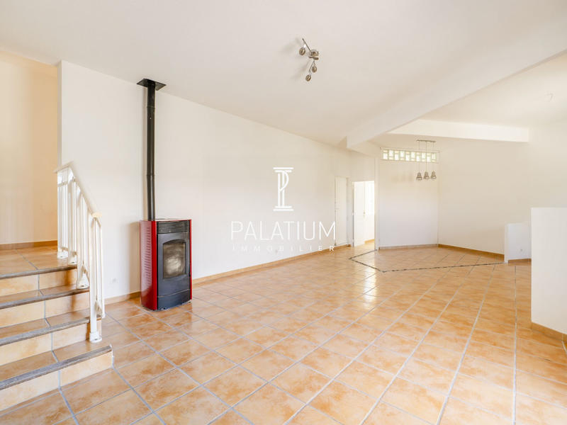 Maison - 97 m² - 4 pièces