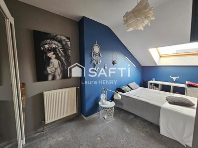 Maison - 215 m² - 6 pièces