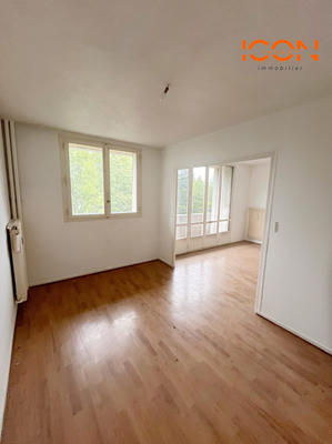 Appartement - 74 m² - 4 pièces