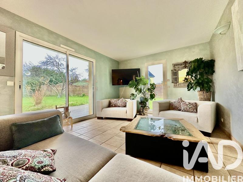 Maison - 166 m² - 9 pièces