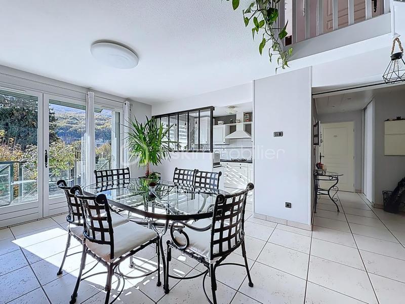 Appartement - 76 m² - 4 pièces