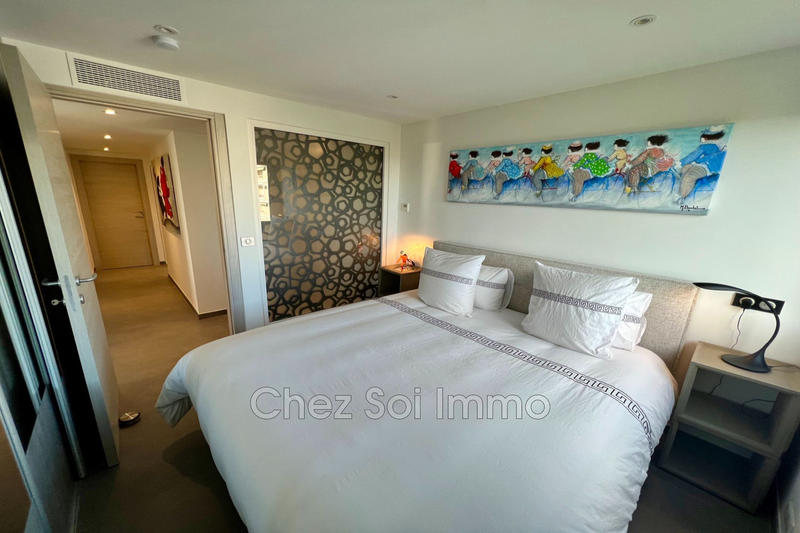 Appartement - 150 m² - 4 pièces