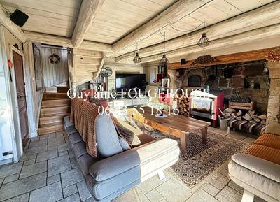 Maison - 200 m² - 8 pièces