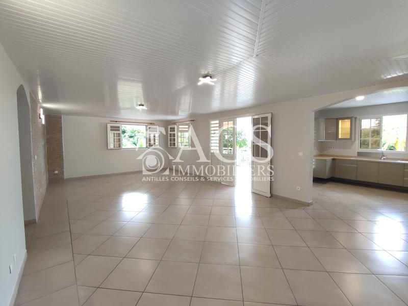 Appartement - 119 m² - 4 pièces