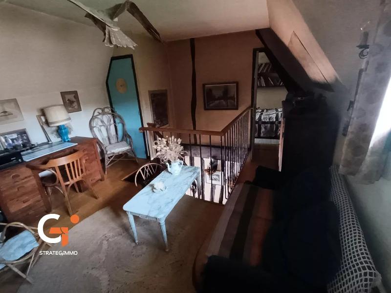 Maison - 131 m² - 8 pièces