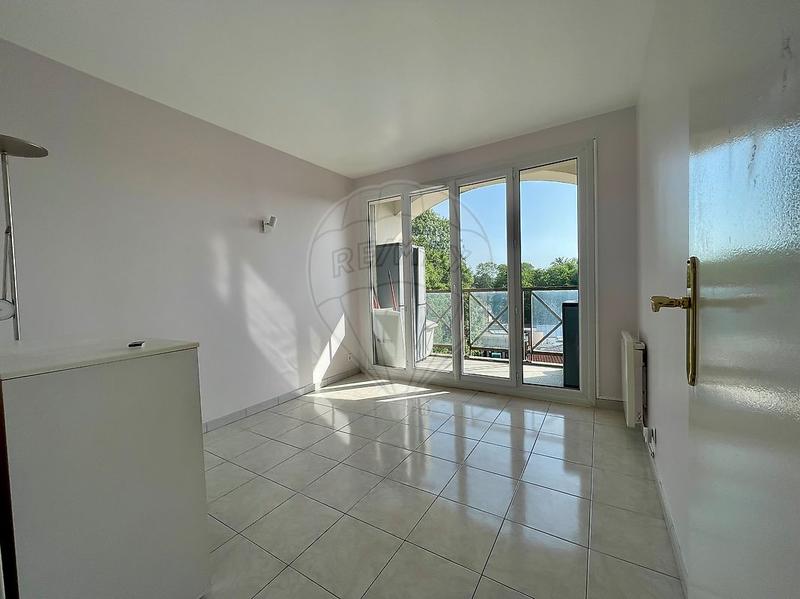 Appartement - 75 m² - 4 pièces