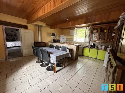 Maison - 103 m² - 3 pièces