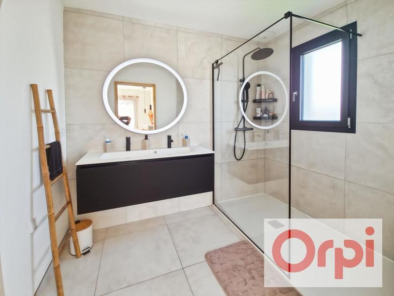 Maison - 117 m² - 5 pièces