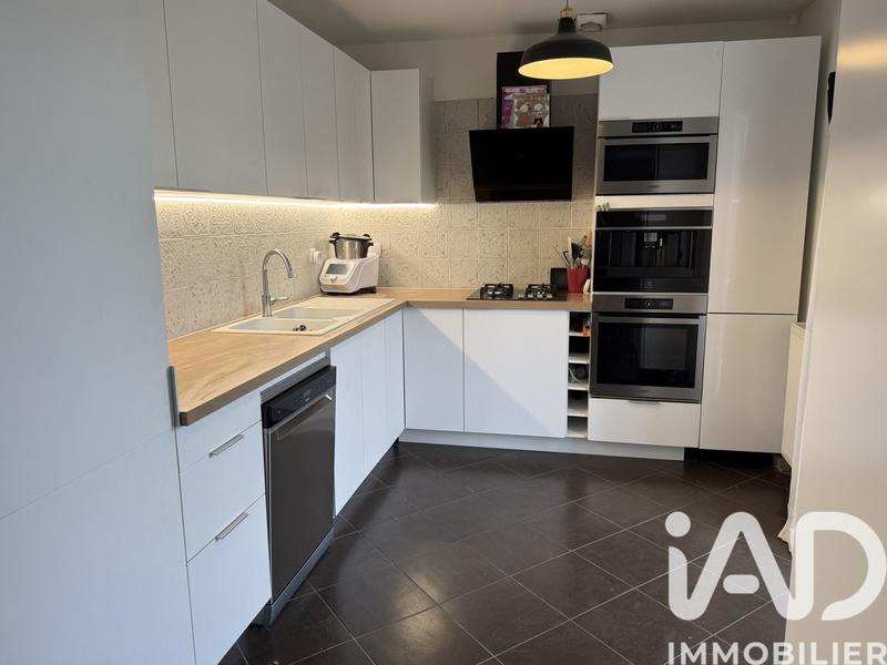 Maison de ville - 122 m² - 7 pièces