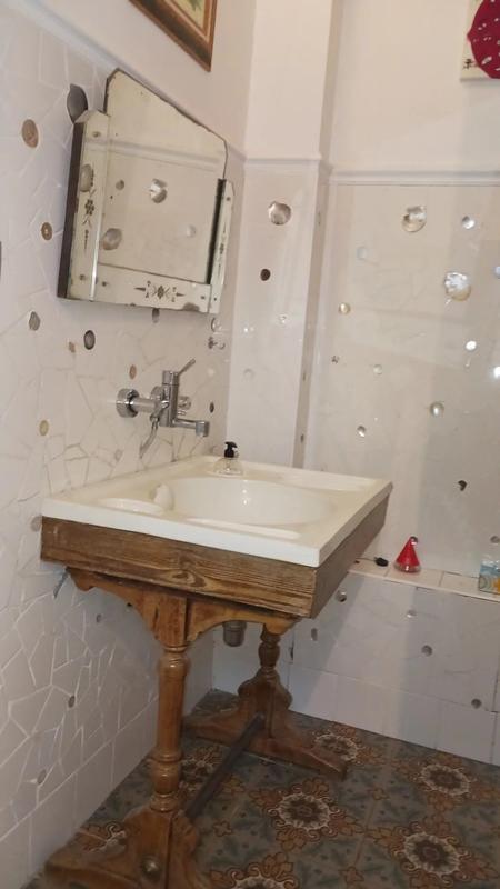 Maison - 231 m² - 9 pièces