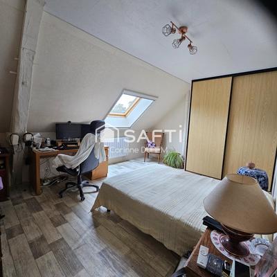 Maison - 140 m² - 7 pièces