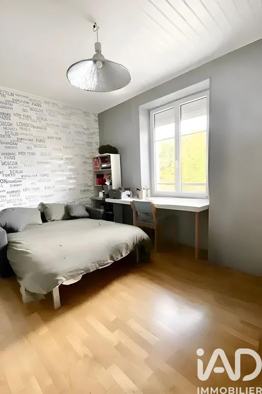 Maison - 142 m² - 7 pièces