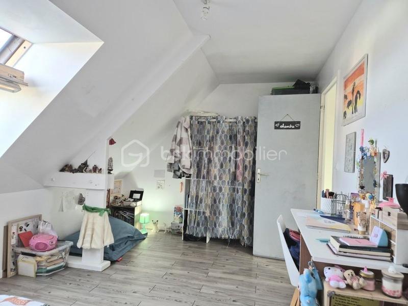 Demeure - 114 m² - 6 pièces