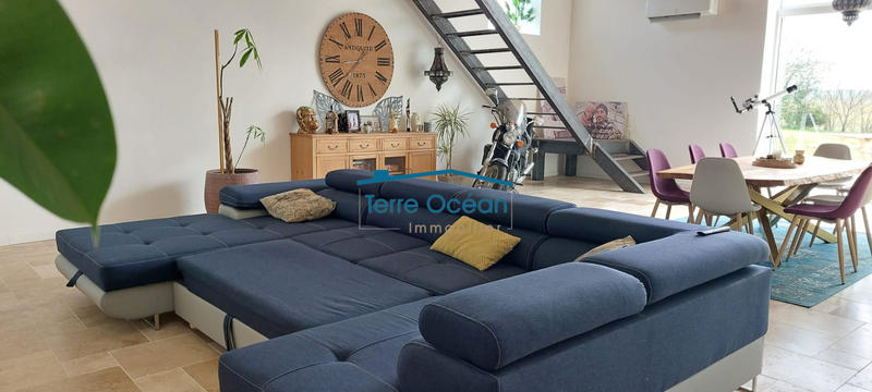 Villa - 500 m² - 10 pièces