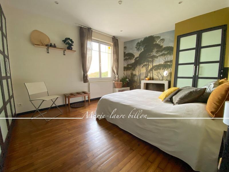 Maison - 174 m² - 6 pièces