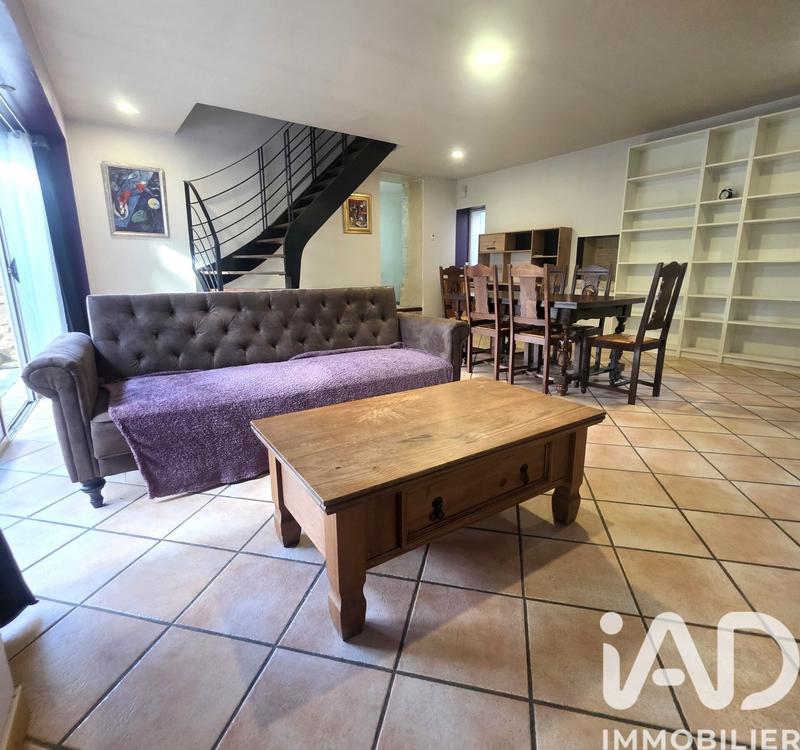 Maison - 180 m² - 7 pièces