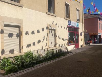 Services - 80 m² - 3 pièces