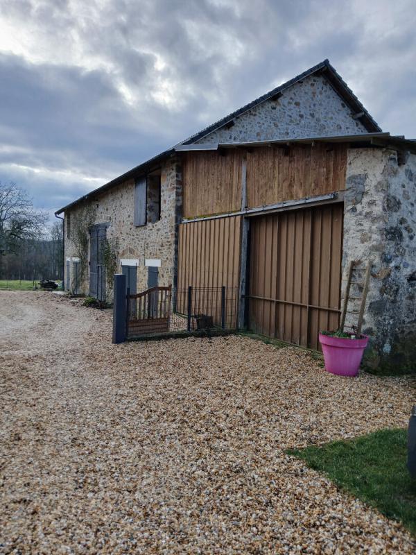 Maison - 214 m² - 10 pièces