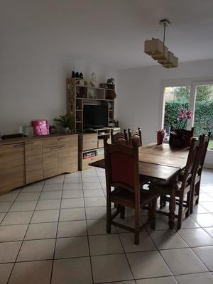 Maison - 90 m² - 5 pièces