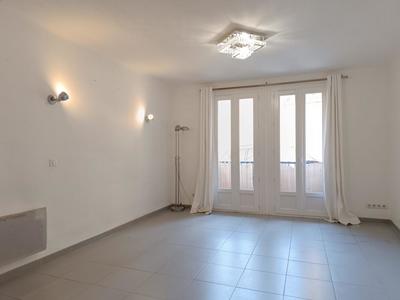 Appartement - 83 m² - 3 pièces