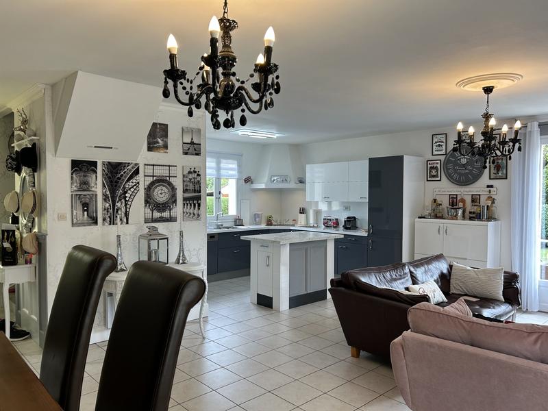 Maison contemporaine - 107 m² - 4 pièces