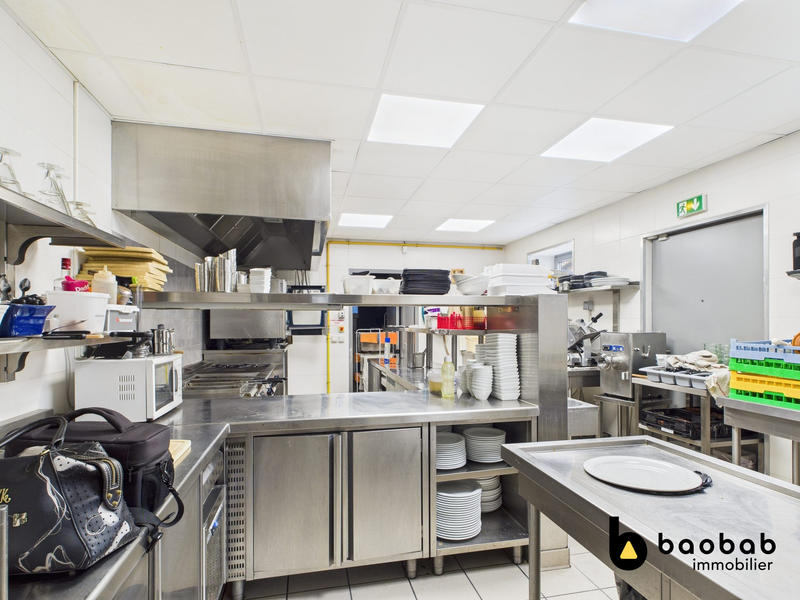 Fonds de commerce - Hôtellerie / Restauration - 200 m²