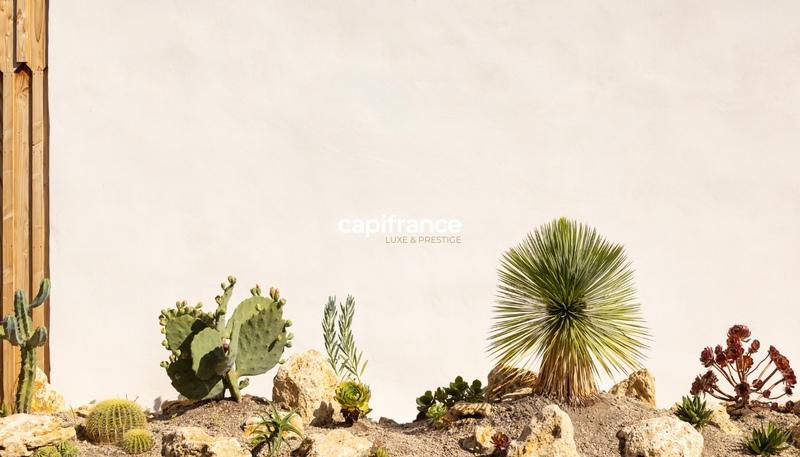 Propriété - 613 m² - 15 pièces