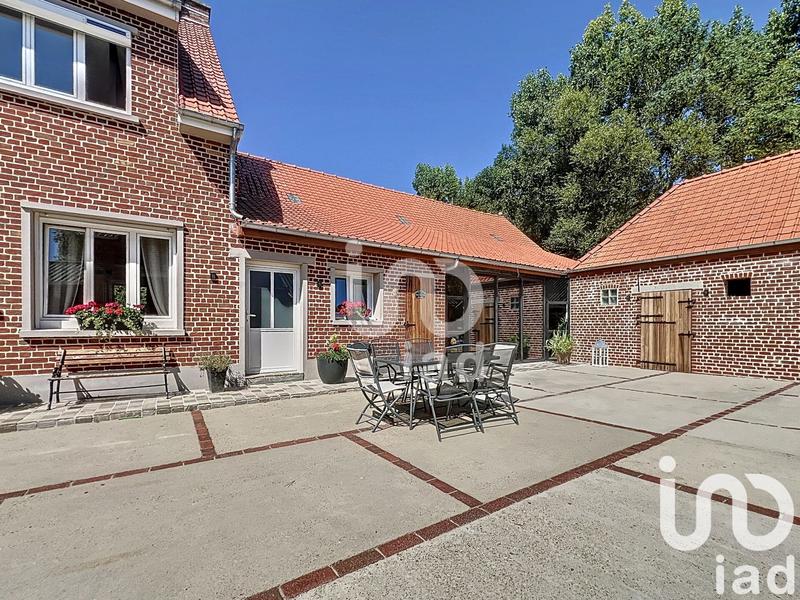 Maison - 150 m² - 5 pièces