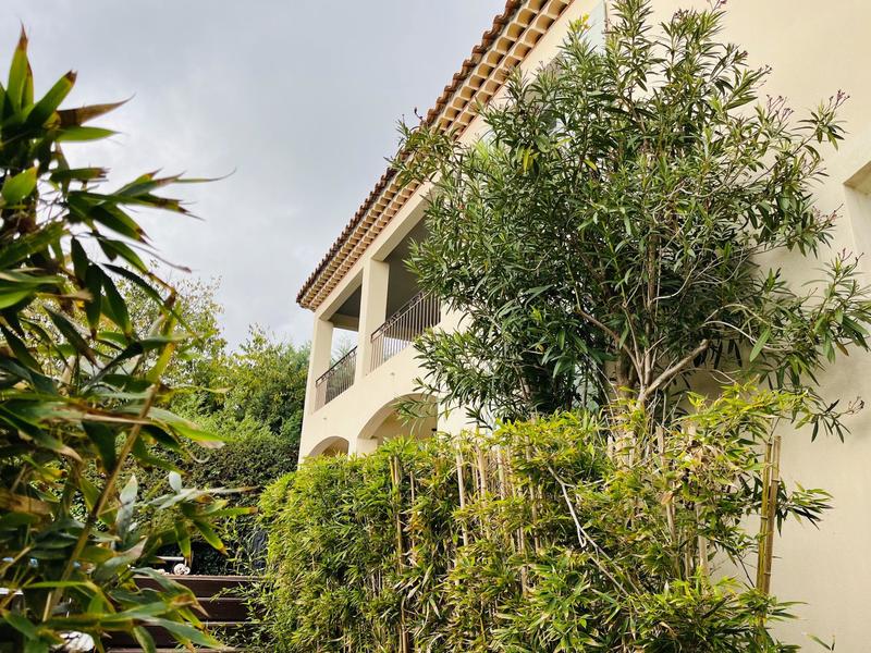 Villa - 217 m² - 7 pièces