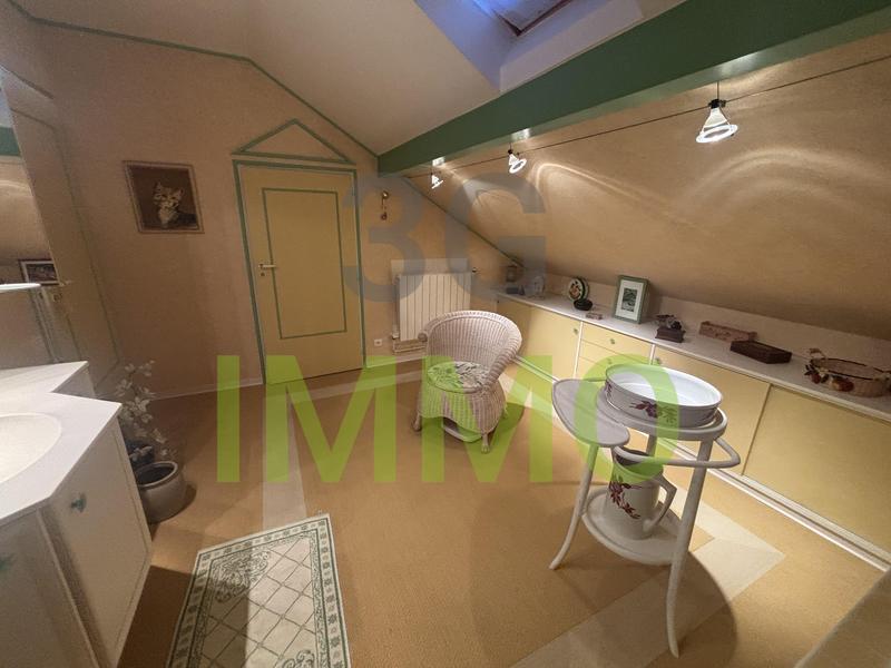 Maison - 132 m² - 5 pièces