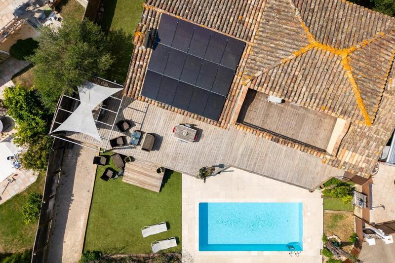 Villa - 300 m² - 4 pièces