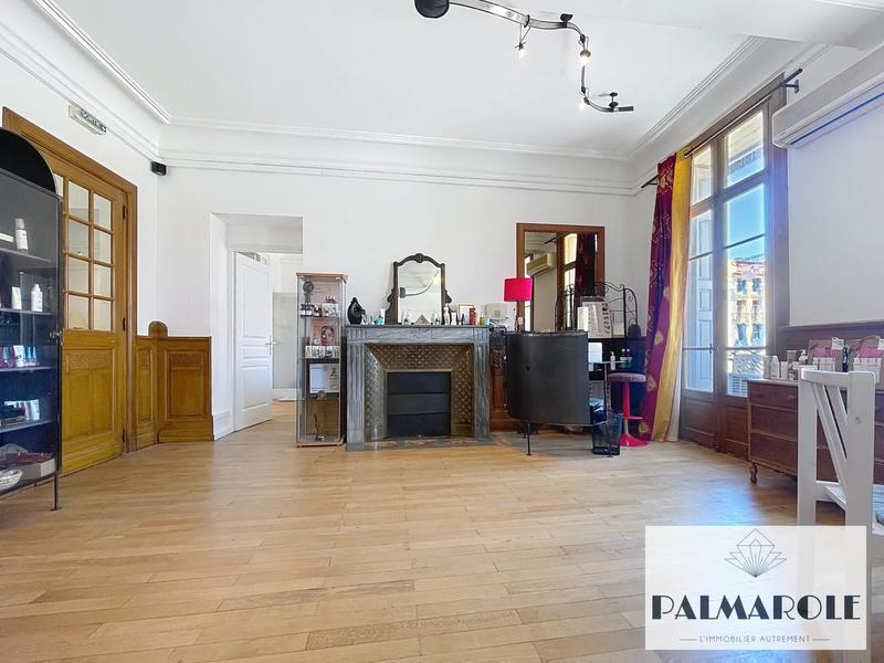 Appartement - 162 m² - 4 pièces