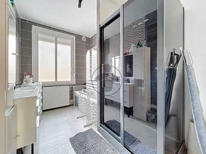 Maison - 119 m² - 6 pièces