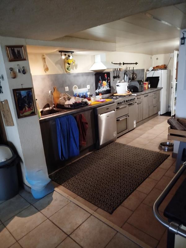 Maison traditionnelle - 255 m² - 10 pièces