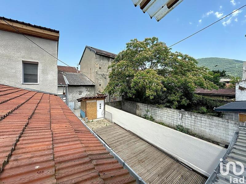 Maison - 90 m² - 3 pièces