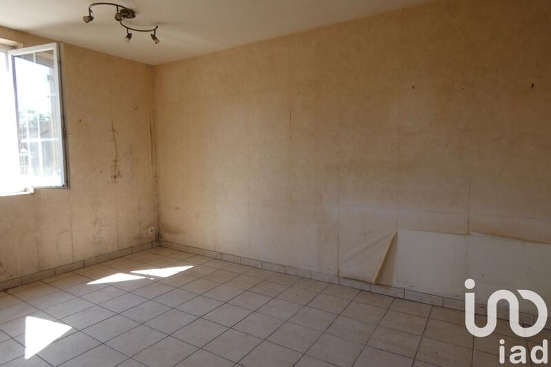 Maison - 180 m² - 6 pièces