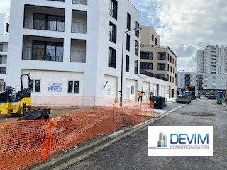 Local commercial - 155 m²