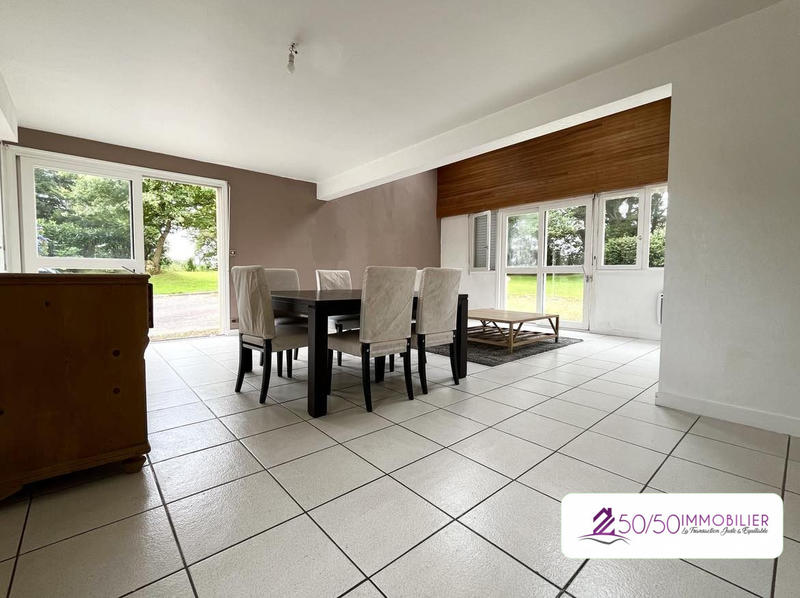 Maison ancienne - 231 m² - 9 pièces