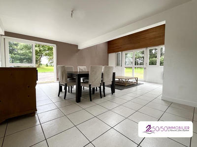 Maison ancienne - 231 m² - 9 pièces