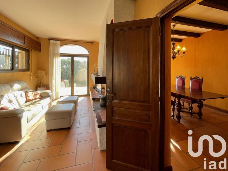 Maison - 276 m² - 9 pièces