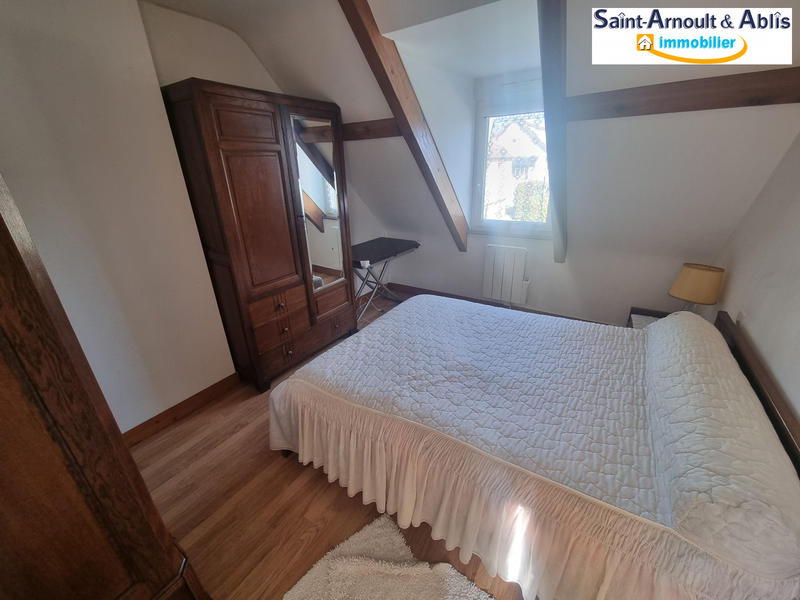 Maison traditionnelle - 150 m² - 8 pièces