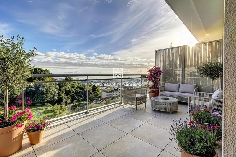 Appartement - 157 m² - 5 pièces