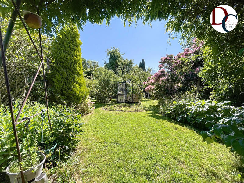 Maison - 183 m² - 7 pièces