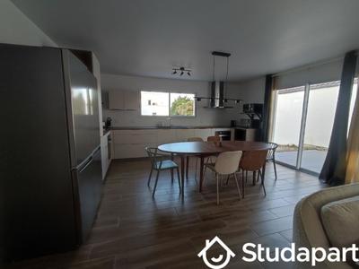 Chambre - 17 m² - 1 pièce