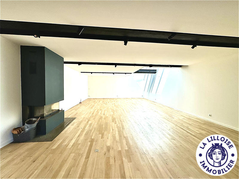 Maison - 194 m² - 3 pièces