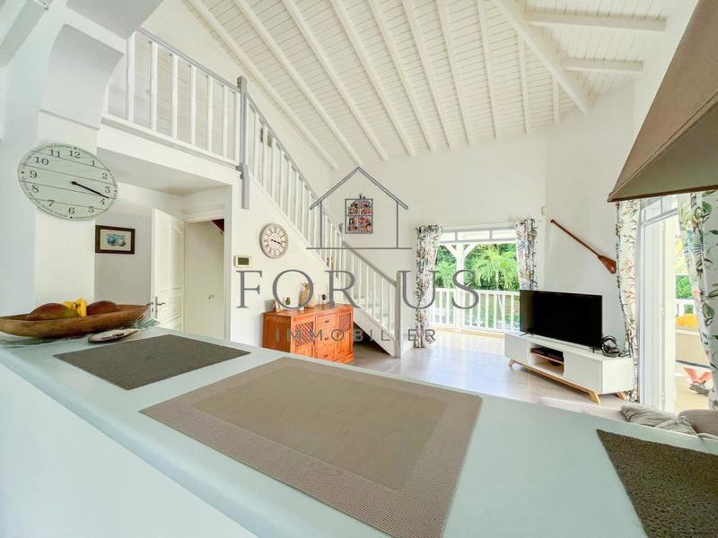 Villa - 200 m² - 10 pièces